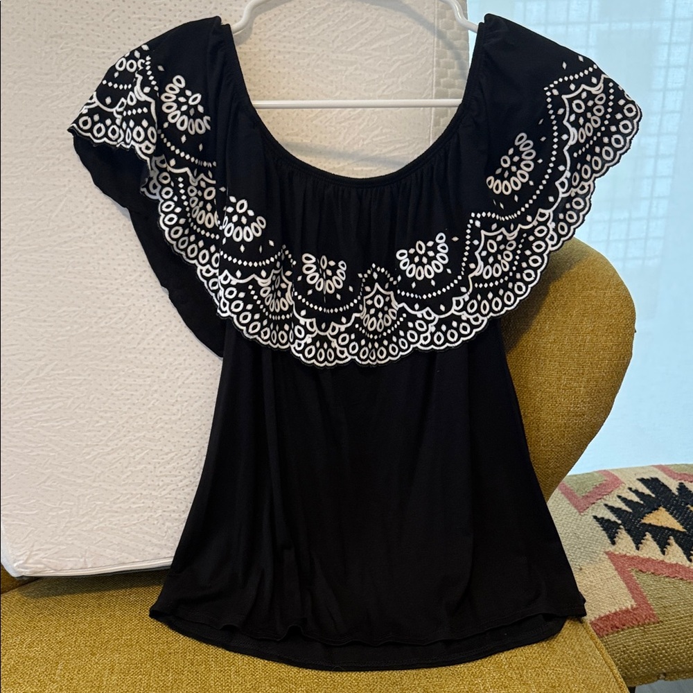 Chic Black Women's Blouse with White Embroidery